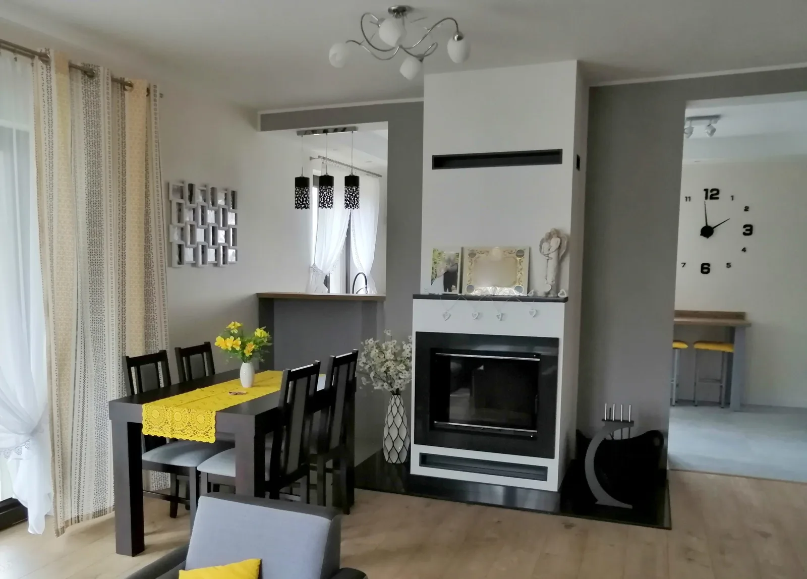 Kominek w salonie – projekt i realizacja